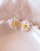 kolczyki z masy plastycznej Kolczyki MINI DAISY WHITE 4