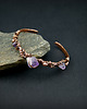 bransoletki wire wrapping Miedziana bransoleta mankietowa z ametystem 5