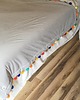 koce i narzuty Velvetowa narzuta z pomponami - 150 cm x 200 cm. 1