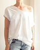 t-shirt damskie Biały oversize bez nadruku 1