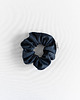 gumki do włosów Scrunchie NAVY BLUE SATIN 1