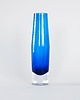 wazony Wazon szklany kobaltowy, duński design, lata 60, produkcja: Dania 2
