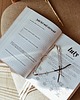 kalendarze i plannery SLOW PLANNER 2025 - kolor: peach fuzz - układ tygodniowy 7