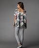 t-shirt damskie T-shirt wzór kwiaty Jusia 4