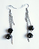 kolczyki - inne Kolczyki wiszące - Czarne różyczki, łańcuszek - koral 3