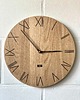 zegary Zegar z cyframi rzymskimi - nowoczesny, drewniany do salonu 2