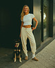 spodnie materiałowe damskie Spodnie balonowe COMFY FIT Butter Cream 3