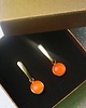 kolczyki z kamieniami Eleganckie kolczyki sztyfty pozłacane Chalcedon neonowy oranż 2