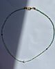 chokery Zielony choker z perłą 1