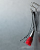 kolczyki wire wrapping Srebrne delikatne kolczyki Czerwone LIstki 1