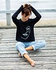 bluza bez kaptura damska Bluza z nadrukiem-czarna(B-167) 3