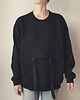 bluza bez kaptura damska Jedna kieszeń czarna obszerna bluza 2