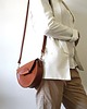 torby na ramię ROUND bag  półkole crossbody koniakowa skóra jucht 2