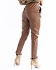 spodnie materiałowe damskie Spodnie w stylu BAGGY z eko-skóry CAMEL 1