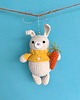 dekoracje świąteczne Szydełkowa zawieszka na choinkę brelok maskotka Króliczek 1