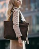 torby na ramię Torba NA LAPTOP Shopper z brązowego nubuku tapicerskiego 2
