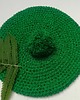 czapki damskie Unikatowy beret w kolorze zielonym z błyszczącą nitką. 2