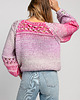 swetry damskie  Sweter ażurowy o grubszym splocie chunky knit F1976 różowy 1