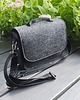 torebki mini Mała klasyczna torebka listonoszka filcowa z klapką - grafitowa 4