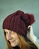 czapki damskie Ciepła czapka szydełkowa Bordo z pomponem 2