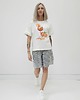 t-shirt damskie Bawełniany t-shirt o swobodnym kroju z modnym printem 7