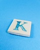 magnesy Ceramiczny magnes, niebieska literka K 2