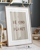 obrazy i plakaty do pokoju dziecięcego Plakat Be kind to our Planet P153 1
