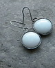 kolczyki wire wrapping Mleczna  biel  - kolczyki 1