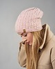 czapki damskie Ciepła czapka damska pudrowy róż zimowa pleciona 1