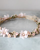 Ślubne ozdoby do włosów Wianek z gipsówki i różowych kwiatów 3