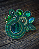 broszki Isobelle -zielona broszka soutache 5