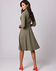 sukienki midi damskie Sukienka kopertowa z kołnierzem szalowym-oliwkowa(B-255) 1