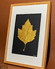 Ozdoby na ścianę Złoty Liść Platan Klonolistny w Dębowej Ramie 20x30cm. Naturalny Obraz 3
