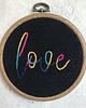 dodatki - różne Obrazek haftowany TĘCZOWE LOVE czarne 1