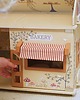 klocki i zabawki drewniane Kawiarnia i piekarnia z meblami i miniaturowymi przyjaciółmi 5