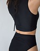 stroje kąpielowe i kostiumy kąpielowe damskie Sassari Swim & Surf Top-Simple Black Sportowa góra z wyjmowanymi wkładkami 5