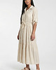 sukienki maxi damskie Elegancka sukienka koszulowa maxi rozkloszowana z wiskozy z paskiem - M1312 2