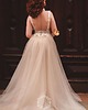 suknie ślubne Seksowna suknia ślubna z aplikacjami  // PAULINA 1